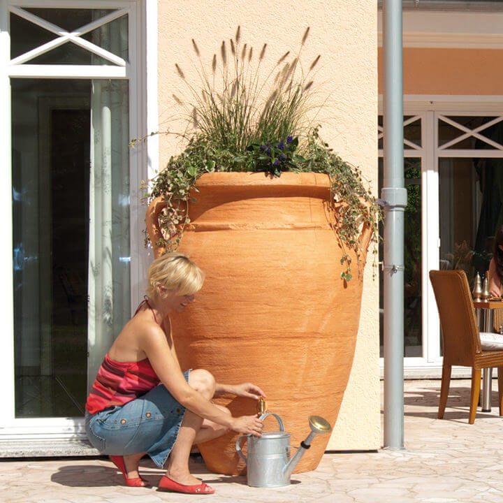 Cuve de récupération d'eau de pluie hors sol